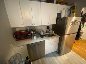 15 South St, Unit 6 in Boston, MA - Building Photo - Building Photo