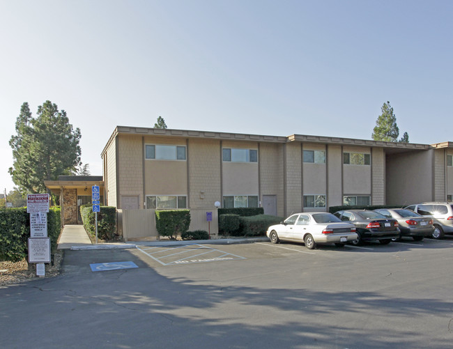 Anderson Court in Davis, CA - Building Photo - Building Photo