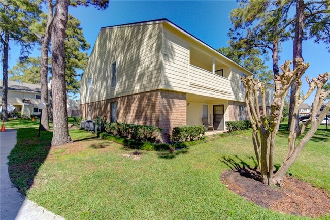 14515 Wunderlich Dr