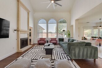 5795 Brighton Ct in Haltom City, TX - Building Photo - Building Photo