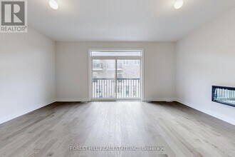 220 Tennant Cir in Vaughan, ON - Building Photo - Building Photo