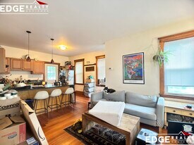 75 Capen St, Unit 1 in Medford, MA - Building Photo