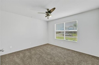 520 Del Mar Dr in Ponder, TX - Building Photo - Building Photo