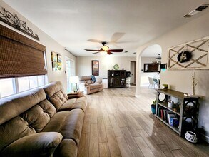 112 Jaimie Way in Del Rio, TX - Building Photo - Building Photo