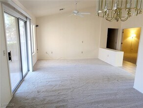 2756 Showcase Dr in Las Vegas, NV - Building Photo - Building Photo