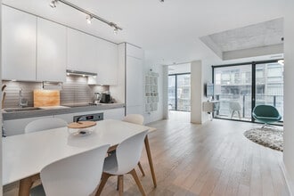 38-838 Stewart St in Toronto, ON - Building Photo - Building Photo