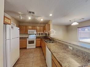 22312 W La Pasada Blvd in Buckeye, AZ - Foto de edificio - Building Photo