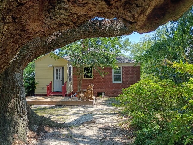 37 Yeadon Ave in Charleston, SC - Foto de edificio - Building Photo