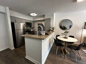 52 Forest St in Stamford, CT - Building Photo