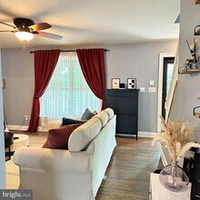 1094 Ft Supply Trl in Lusby, MD - Building Photo - Building Photo