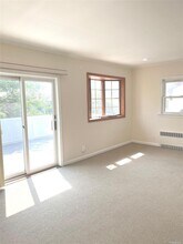 307 Magnolia Blvd in Long Beach, NY - Building Photo - Building Photo