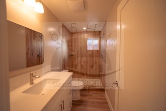 1378 Yale Pl in Santa Maria, CA - Foto de edificio - Building Photo