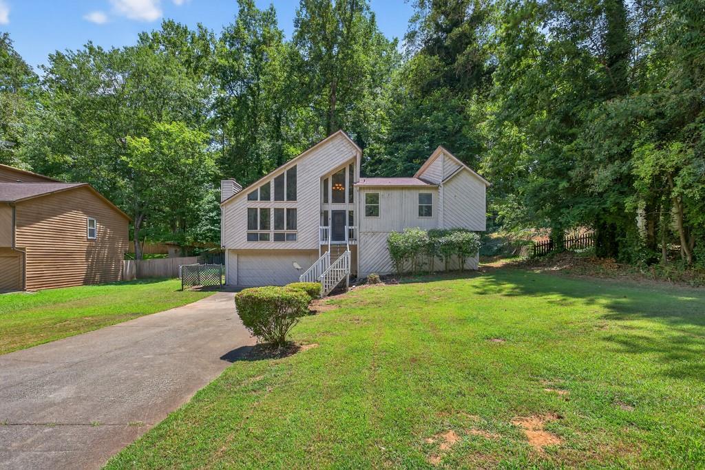 314 New Crossing Trail E in Kennesaw, GA - Building Photo