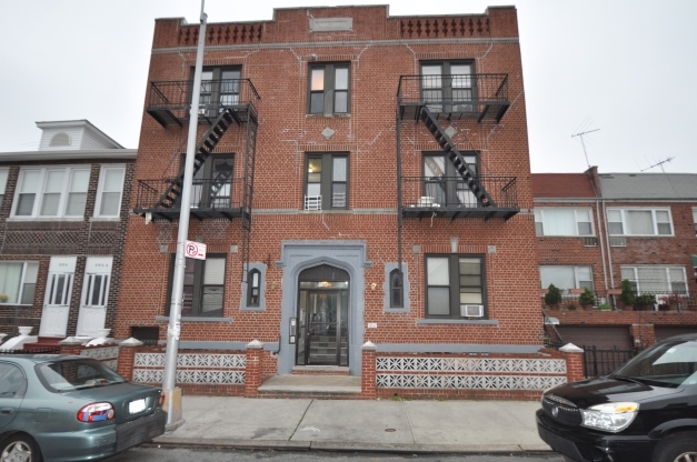 2150 71st St in Brooklyn, NY - Foto de edificio