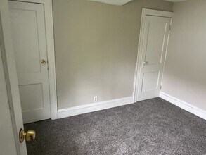 12217 Rexford Ave in Cleveland, OH - Building Photo - Building Photo