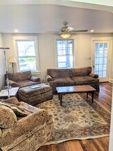 24 Davis Ave in Mt Ephraim, NJ - Foto de edificio - Building Photo