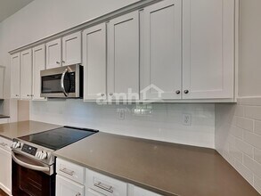 2110 Twisted Creek Ln in Auburn, GA - Building Photo - Building Photo