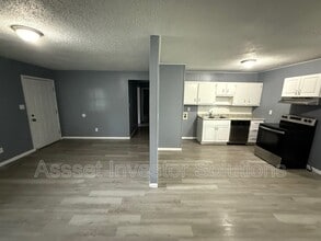 11224 Lewis Ave in Kansas City, MO - Building Photo - Building Photo