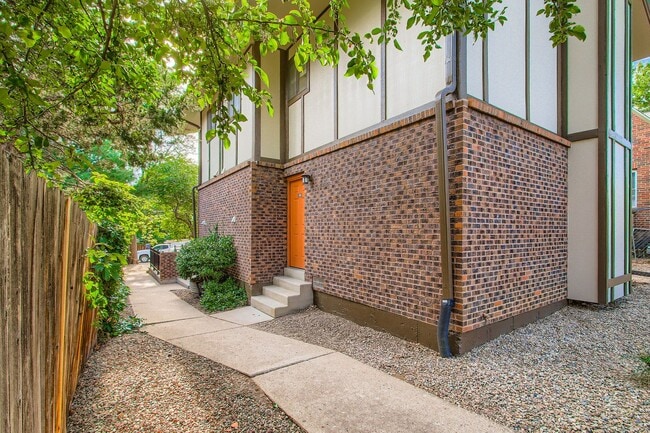 720 17th St in Boulder, CO - Building Photo - Building Photo