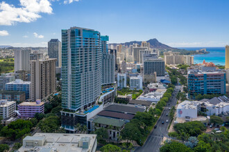 Ritz Carlton Residences Tower II in Honolulu, HI - Building Photo - Building Photo