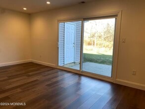 66 Holly Dr in Eatontown, NJ - Building Photo - Building Photo