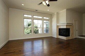 1815 Oakdale St in Houston, TX - Building Photo - Building Photo