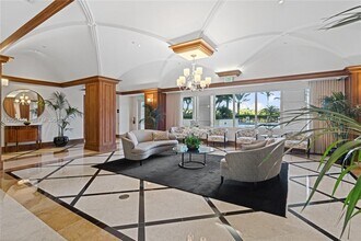 13621 Deering Bay Dr in Coral Gables, FL - Building Photo - Building Photo