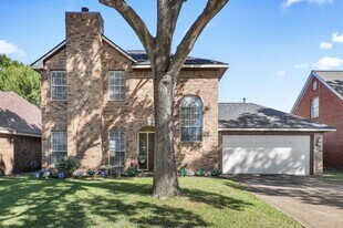 3803 Redbud Dr in La Porte, TX - Building Photo