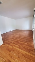 2923 Frances Ave in Montrose, CA - Building Photo - Building Photo