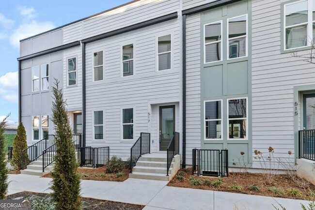 property at 517 Motivation Cir NW