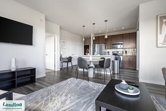 11221 Synergy Dr in Wauwatosa, WI - Building Photo - Building Photo