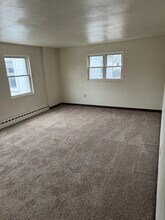 3 Duffy Ct, Unit 84 in Binghamton, NY - Foto de edificio - Building Photo