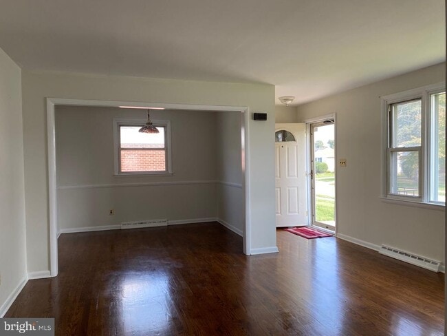 2119 Holborn Rd in Wilmington, DE - Building Photo - Building Photo