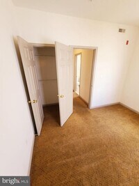 1607 OXFORD St photo'