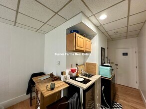 273 Newbury St, Unit 272 Newbury- 3 in Boston, MA - Foto de edificio - Building Photo