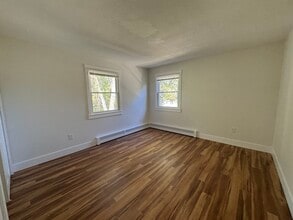 79 Cranston St in Westfield, MA - Building Photo - Building Photo