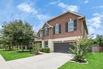 12006 Emery Oaks Ln in Tomball, TX - Building Photo - Building Photo