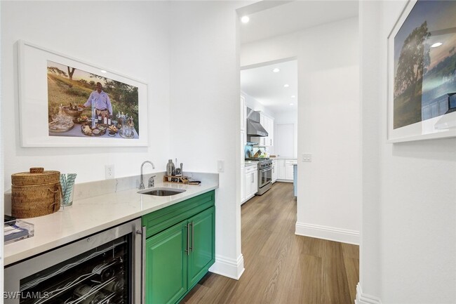 1427 Hemingway Pl in Naples, FL - Building Photo - Building Photo