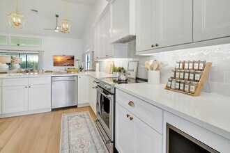 62 8th St in Bonita Springs, FL - Building Photo - Building Photo