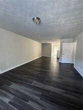 75 Davis Mill Ct in Lawrenceville, GA - Building Photo - Building Photo