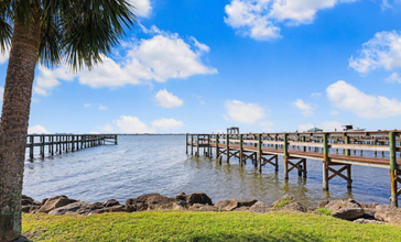 107 La Costa St in Melbourne Beach, FL - Building Photo - Building Photo