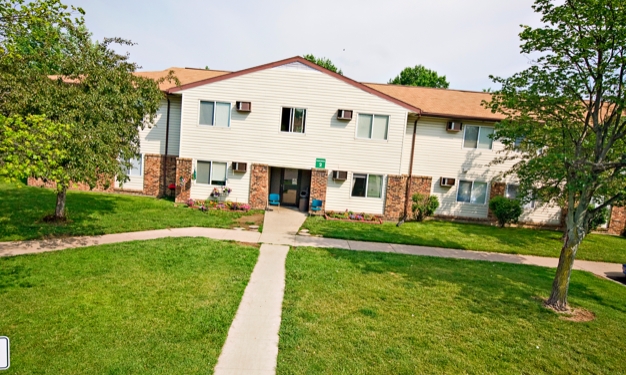 Village South Apartments in Eaton, OH - Building Photo