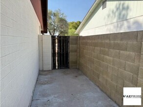 2015 E Colgate Dr in Tempe, AZ - Building Photo - Building Photo