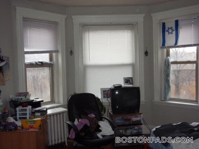 55 Park Dr in Boston, MA - Building Photo