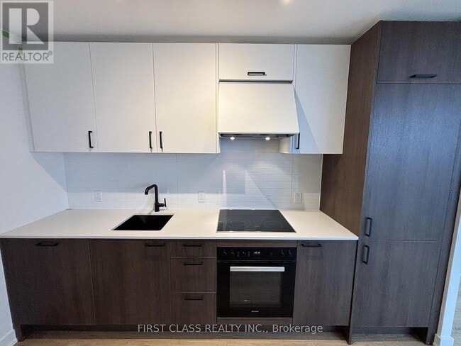 property at 1 Quarrington Lane