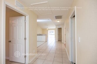 867 Bedford Dr in Lehigh Acres, FL - Building Photo - Building Photo