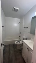 5422-5425 5th Ave in Brooklyn, NY - Building Photo - Building Photo