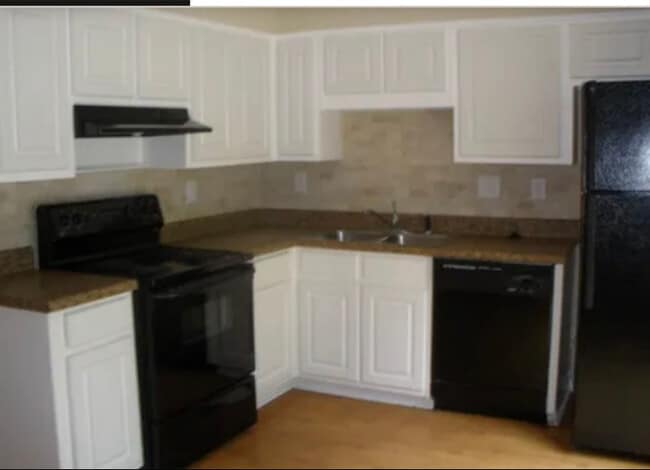 3173 Dove Ct SW in Snellville, GA - Building Photo - Building Photo