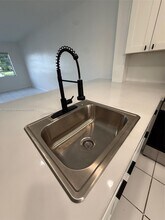 20111 NE 27th Ct in Miami, FL - Building Photo - Building Photo