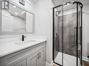 14 Christine Pl in Orillia, ON - Building Photo - Building Photo